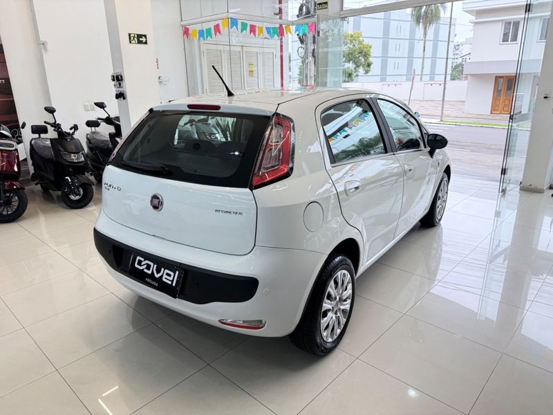 Fiat Punto Attractive Italia 1.4 2012/2013 COVEL VEICULOS ENCANTADO / Carros no Vale