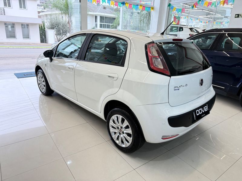 Fiat Punto Attractive Italia 1.4 2012/2013 COVEL VEICULOS ENCANTADO / Carros no Vale
