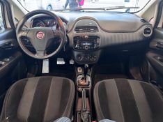 Fiat Punto Sporting 1.8 2013/2014 COVEL VEICULOS ENCANTADO / Carros no Vale