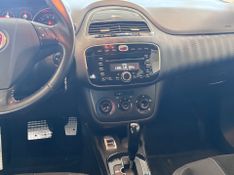 Fiat Punto Sporting 1.8 2013/2014 COVEL VEICULOS ENCANTADO / Carros no Vale