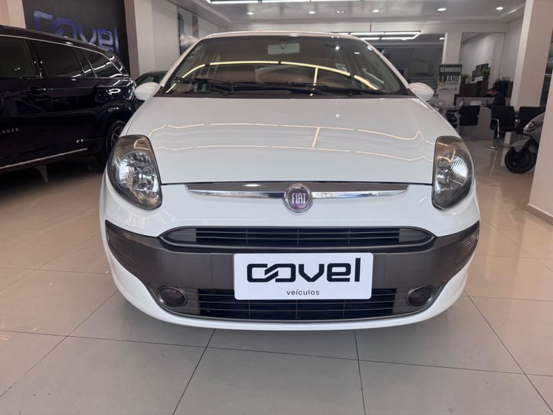 Fiat Punto Sporting 1.8 2013/2014 COVEL VEICULOS ENCANTADO / Carros no Vale