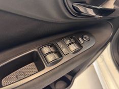Fiat Punto Sporting 1.8 2013/2014 COVEL VEICULOS ENCANTADO / Carros no Vale