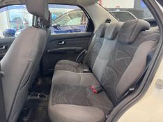 Fiat Siena El 1.0 2012/2013 COVEL VEICULOS ENCANTADO / Carros no Vale