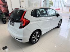 Honda Fit Ex 1.5 16v 2017/2018 COVEL VEICULOS ENCANTADO / Carros no Vale