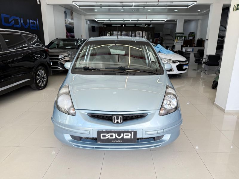 Honda Fit Ex 2005/2005 COVEL VEICULOS ENCANTADO / Carros no Vale