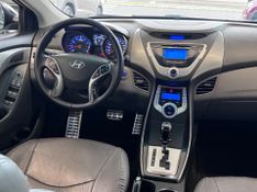 Hyundai Elantra Gls 2012/2013 COVEL VEICULOS ENCANTADO / Carros no Vale