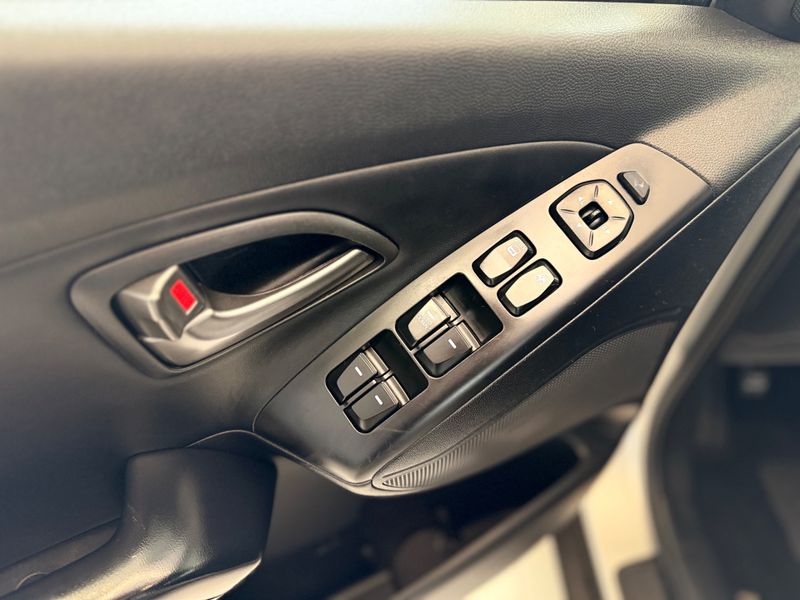 Hyundai Ix35 2.0 Mpfi Gl 16v 2018/2019 COVEL VEICULOS ENCANTADO / Carros no Vale