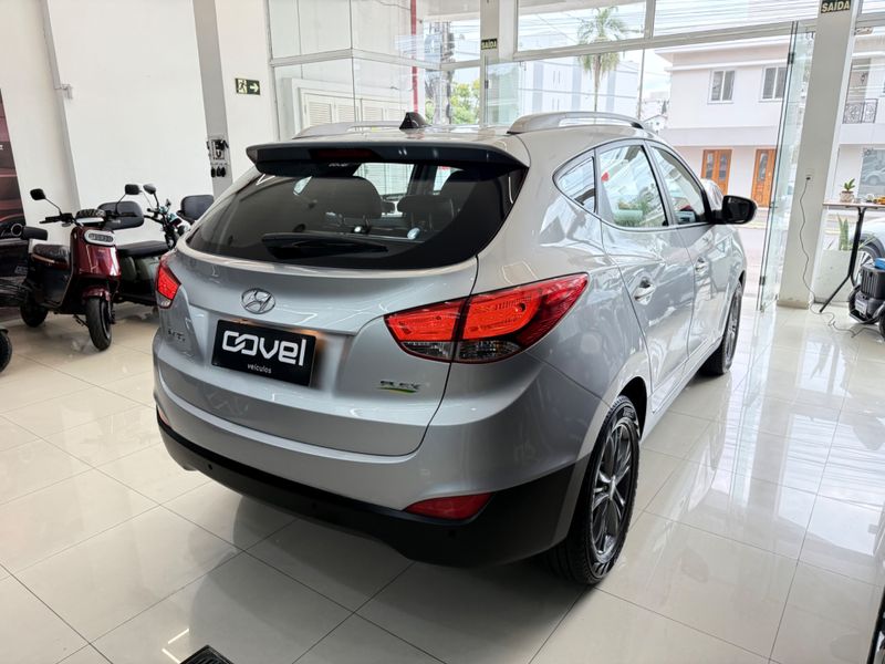 Hyundai Ix35 2.0 Mpfi Gl 16v 2018/2019 COVEL VEICULOS ENCANTADO / Carros no Vale