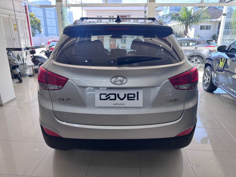 Hyundai Ix35 Gl 2.0 16v 2wd 2020/2021 COVEL VEICULOS ENCANTADO / Carros no Vale