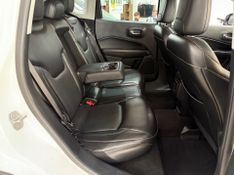 Jeep Compass Limited 2.0 4×2 16v 2019/2020 COVEL VEICULOS ENCANTADO / Carros no Vale