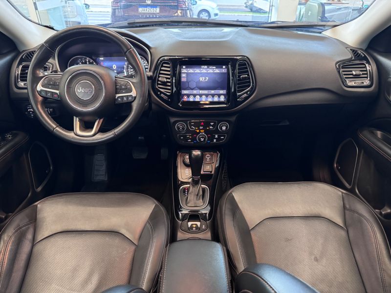 Jeep Compass Limited 2.0 4×4 16v 2021/2021 COVEL VEICULOS ENCANTADO / Carros no Vale