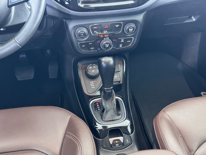 Jeep Compass Limited 2.0 4×4 16v 2020/2021 COVEL VEICULOS ENCANTADO / Carros no Vale