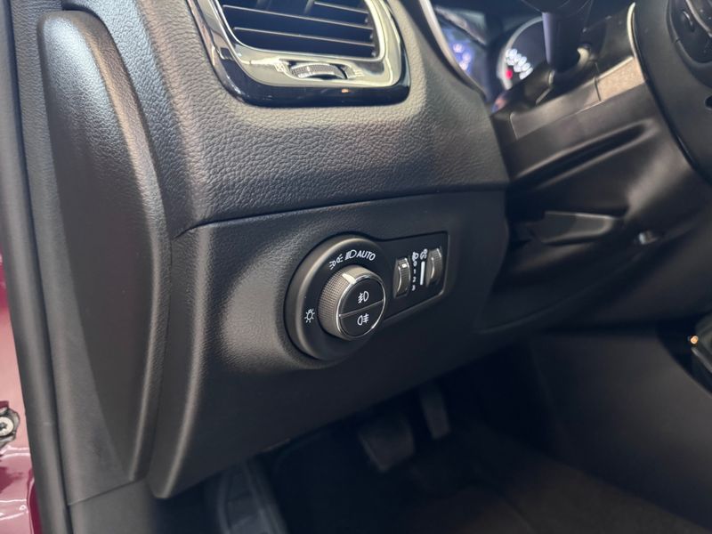 Jeep Compass Limited 2.0 4×4 16v 2021/2021 COVEL VEICULOS ENCANTADO / Carros no Vale