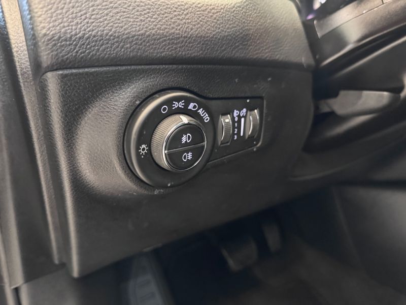 Jeep Compass Longitude 2.0 4×4 Dies 16v 2018/2018 COVEL VEICULOS ENCANTADO / Carros no Vale