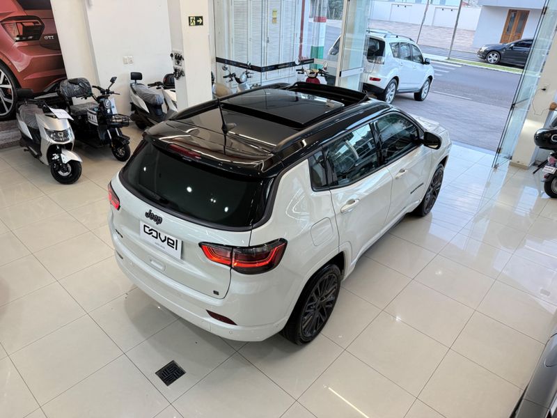 Jeep Compass Serie S T270 Turbo 2022/2023 COVEL VEICULOS ENCANTADO / Carros no Vale