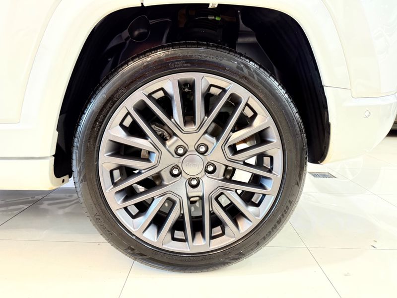 Jeep Compass Serie S T270 Turbo 2022/2023 COVEL VEICULOS ENCANTADO / Carros no Vale