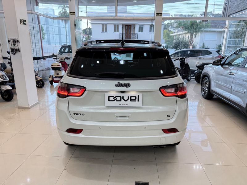 Jeep Compass Serie S T270 Turbo 2022/2023 COVEL VEICULOS ENCANTADO / Carros no Vale