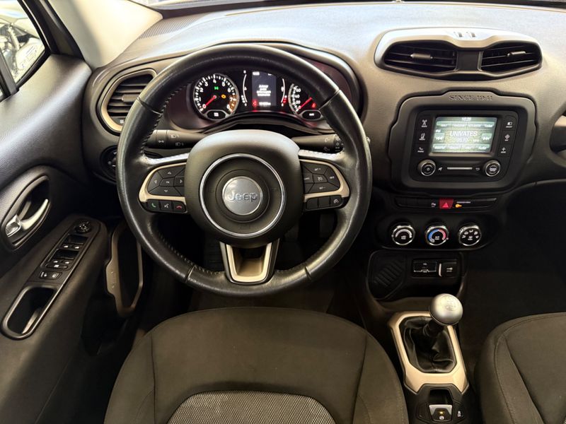 Jeep Renegade 1.8 16v Sport 2015/2016 COVEL VEICULOS ENCANTADO / Carros no Vale