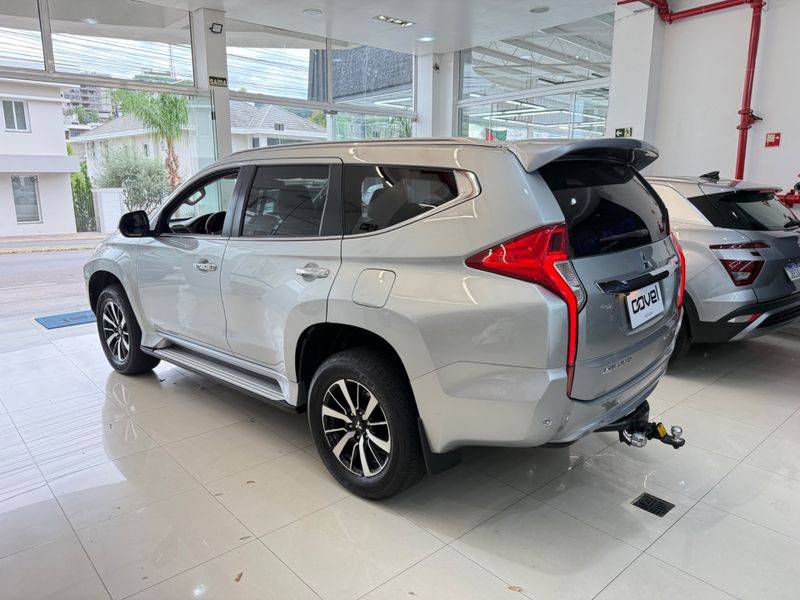 Mitsubishi Pajero Sport Hpe 2.4 4×4 2019/2020 COVEL VEICULOS ENCANTADO / Carros no Vale