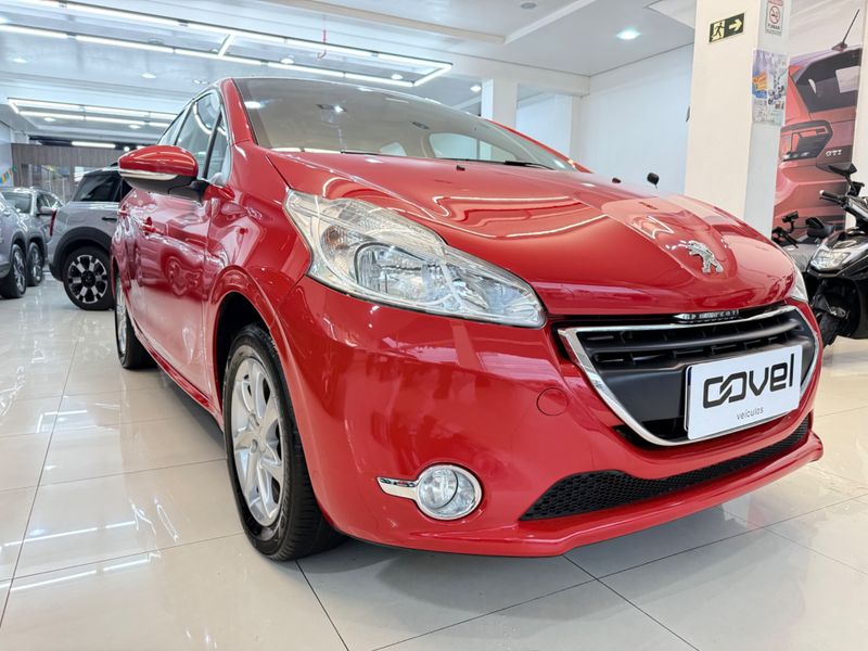 Peugeot 208 1.5 Active Pack 8v 2013/2014 COVEL VEICULOS ENCANTADO / Carros no Vale