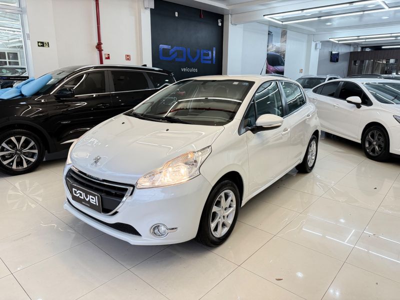 Peugeot 208 1.5 Active Pack 8v 2015/2015 COVEL VEICULOS ENCANTADO / Carros no Vale