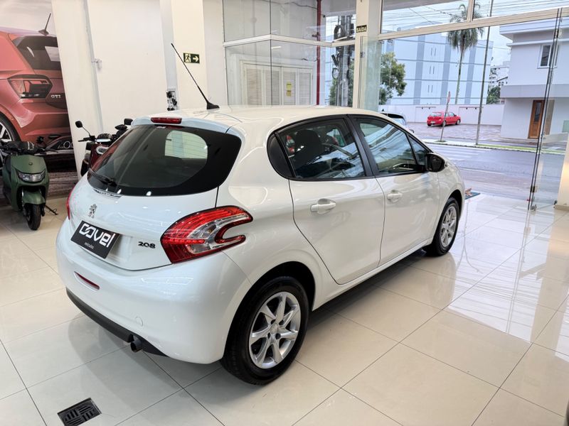 Peugeot 208 1.5 Active Pack 8v 2015/2015 COVEL VEICULOS ENCANTADO / Carros no Vale