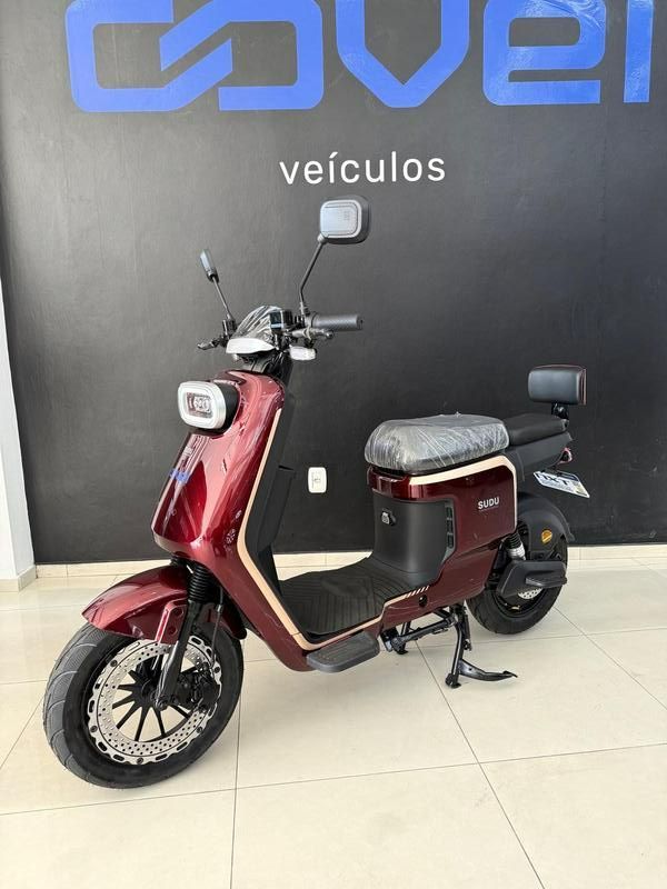 Sudu A4 2025/2025 COVEL VEICULOS ENCANTADO / Carros no Vale