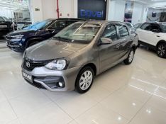 Toyota Etios Sedan X Plus 1.5 2019/2020 COVEL VEICULOS ENCANTADO / Carros no Vale
