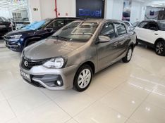 Toyota Etios Sedan X Plus 1.5 2019/2020 COVEL VEICULOS ENCANTADO / Carros no Vale
