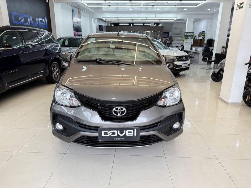 Toyota Etios Sedan X Plus 1.5 2019/2020 COVEL VEICULOS ENCANTADO / Carros no Vale