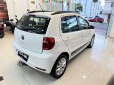 Volkswagen Fox 1.0 Gii 2012/2013 COVEL VEICULOS ENCANTADO / Carros no Vale