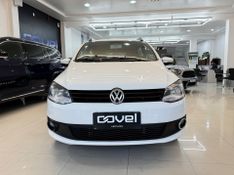 Volkswagen Fox 1.0 Gii 2012/2013 COVEL VEICULOS ENCANTADO / Carros no Vale
