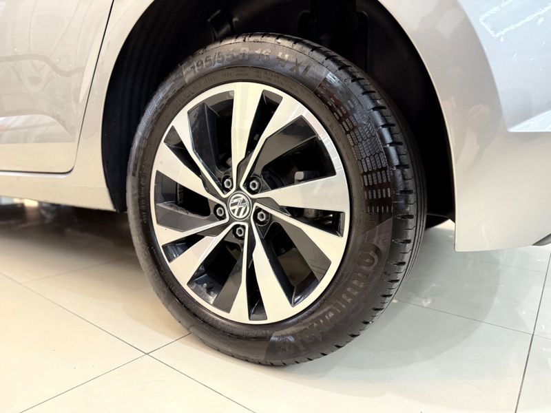 Volkswagen Polo Comfort 200 Tsi 1.0 12v 2021/2021 COVEL VEICULOS ENCANTADO / Carros no Vale