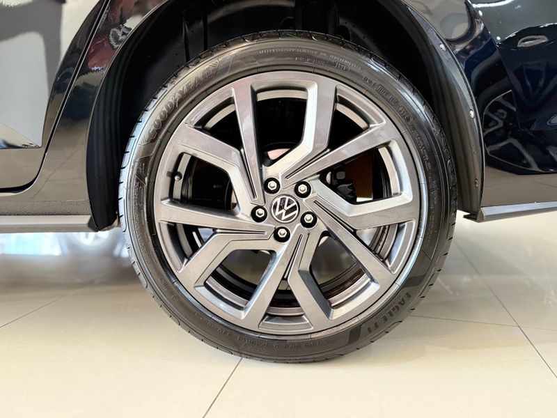 Volkswagen Virtus Exclusive 250 Tsi 1.4 16v 2023/2023 COVEL VEICULOS ENCANTADO / Carros no Vale