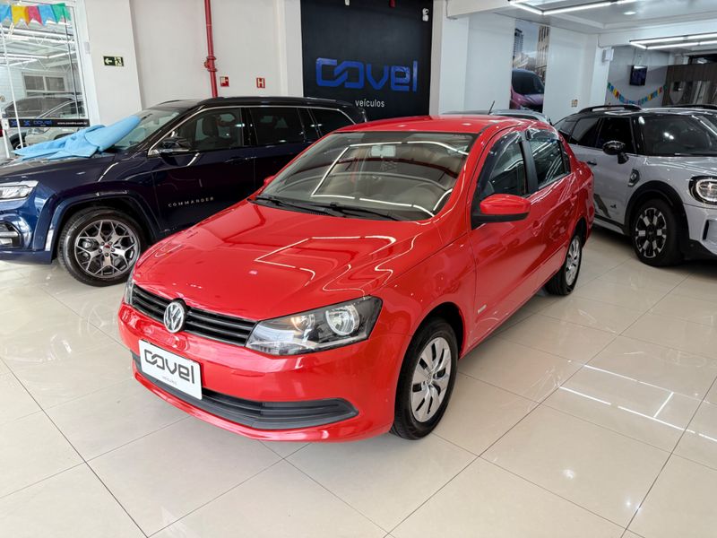 Volkswagen Voyage 1.0 Mi 8v 2013/2014 COVEL VEICULOS ENCANTADO / Carros no Vale