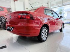 Volkswagen Voyage 1.0 Mi 8v 2013/2014 COVEL VEICULOS ENCANTADO / Carros no Vale
