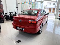 Volkswagen Voyage 1.0 Mi 8v 2013/2014 COVEL VEICULOS ENCANTADO / Carros no Vale