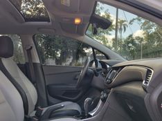 Chevrolet TRACKER LTZ 1.4 TURBO 2017 GRASSI VEÍCULOS LAJEADO / Carros no Vale