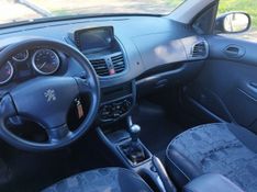 Peugeot 207 XR 1.4 2010 GRASSI VEÍCULOS LAJEADO / Carros no Vale