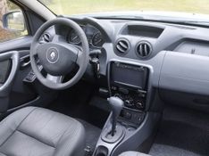 Renault DUSTER DYNAMIQUE 2.0 2014 GRASSI VEÍCULOS LAJEADO / Carros no Vale