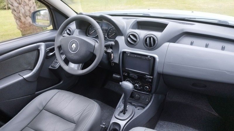 Renault DUSTER DYNAMIQUE 2.0 2014 GRASSI VEÍCULOS LAJEADO / Carros no Vale