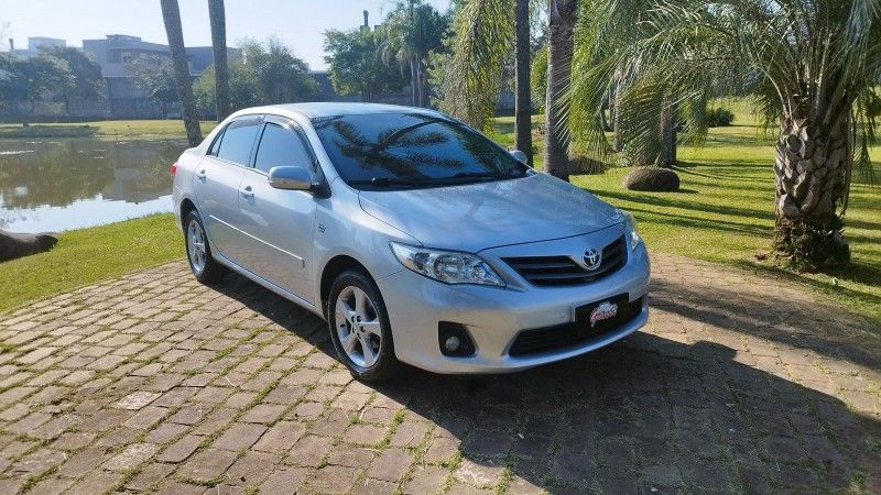 Toyota COROLLA XEi 2.0 2012 GRASSI VEÍCULOS LAJEADO / Carros no Vale