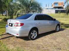 Toyota COROLLA XEi 2.0 2012 GRASSI VEÍCULOS LAJEADO / Carros no Vale