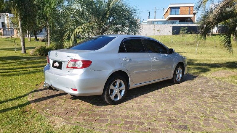 Toyota COROLLA XEi 2.0 2012 GRASSI VEÍCULOS LAJEADO / Carros no Vale
