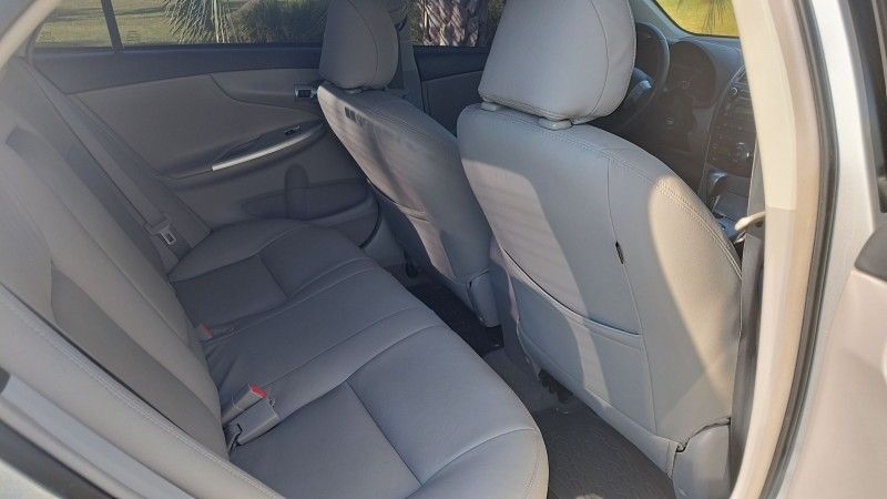 Toyota COROLLA XEi 2.0 2012 GRASSI VEÍCULOS LAJEADO / Carros no Vale