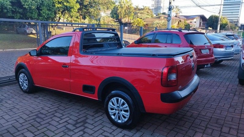 Volkswagen SAVEIRO 1.6 2015 GRASSI VEÍCULOS LAJEADO / Carros no Vale