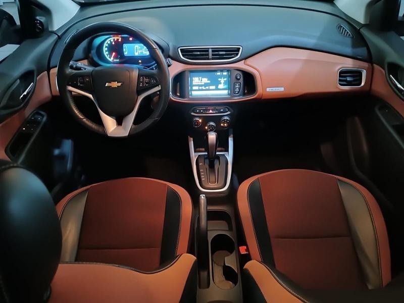 Chevrolet ONIX ACTIV 1.4 2018 HÉLIO AUTOMÓVEIS LAJEADO / Carros no Vale