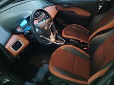 Chevrolet ONIX ACTIV 1.4 2018 HÉLIO AUTOMÓVEIS LAJEADO / Carros no Vale