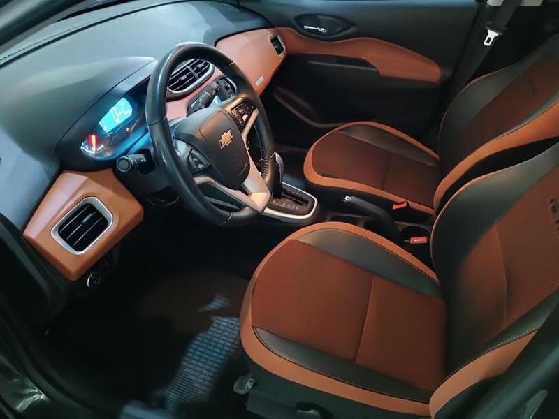 Chevrolet ONIX ACTIV 1.4 2018 HÉLIO AUTOMÓVEIS LAJEADO / Carros no Vale