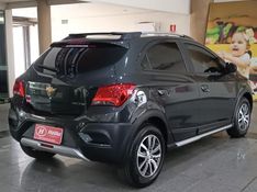 Chevrolet ONIX ACTIV 1.4 2018 HÉLIO AUTOMÓVEIS LAJEADO / Carros no Vale